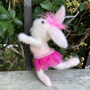 Pier 1 Felted bunny rabbit spring Easter tree ornament ballerina